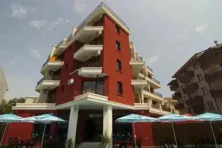 Salena Plaza - 14
