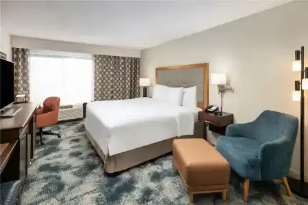 Hampton Inn Portland East - 40