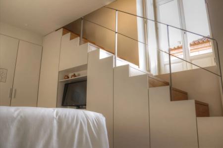 Burgus Tribute & Design - 15
