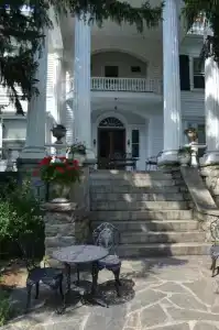 Albemarle Inn - - 15