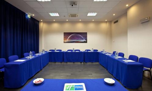 Holiday Inn Express, An Ihg - 27