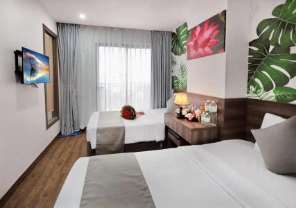 Mega Light - Managed By Rhm Group - 15