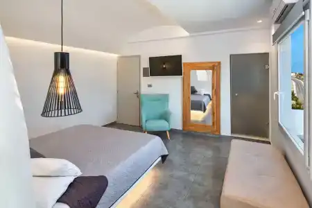 Gianna Suites - 100