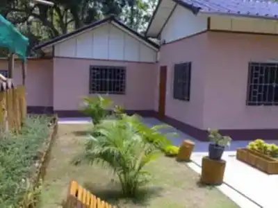 Home Stay Stc Bed And Breakfast - 26