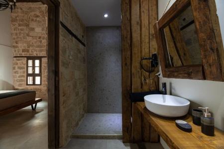 Ancient Knights Luxury Suites - 8