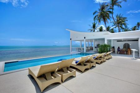 La Perle Luxury Boutique - 11