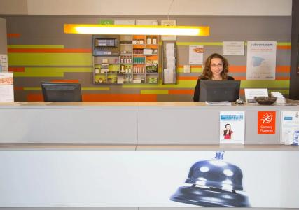 b&b Figueres - 15