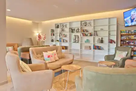 30 Degrees - Pineda Splash - 24