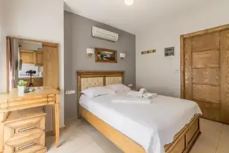 Veziroğlu Apart - 60