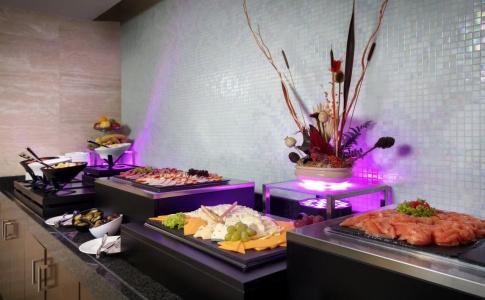 Crowne Plaza Bucharest, An Ihg - 12