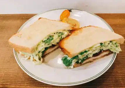 Akicafe Inn - 9