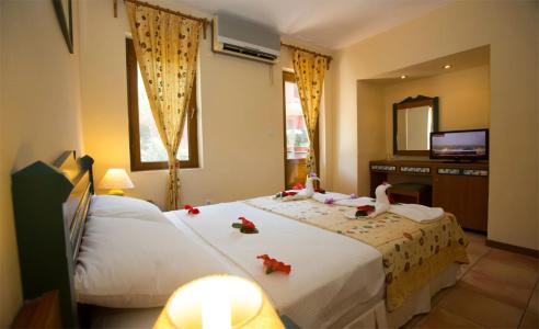 Katre Oludeniz - 5