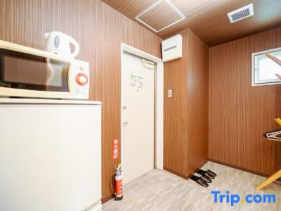 Mr. Kinjo inn D-buil - 65