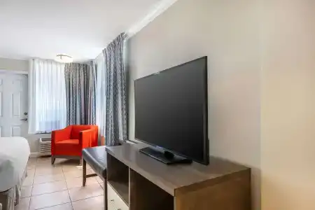 Comfort Inn & Suites Daytona Beach Oceanfront - 118