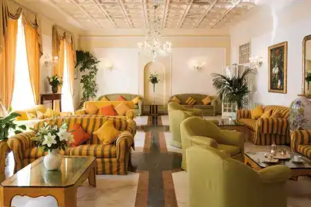 Plaza e de Russie - Relais & Châteaux - 2