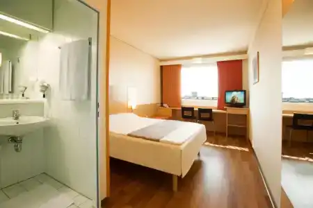 Ibis Wien Messe - 36