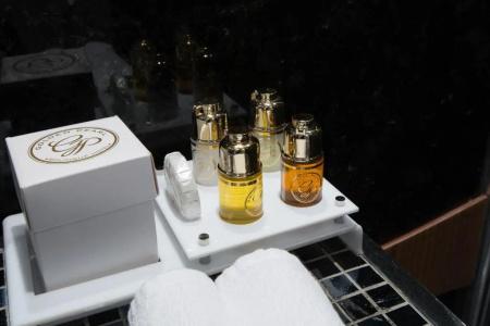 Golden Pearl Boutique - 23