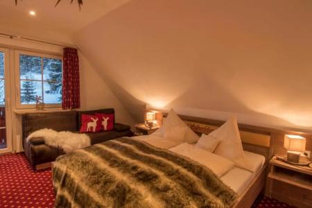 & Restaurant Grüner Baum - Die Grüne Oase Am Feldberg - 55