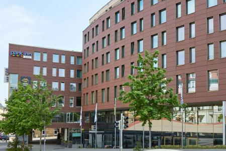 Park Inn by Radisson Stuttgart - 0