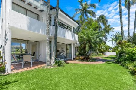 The Noosa - 100