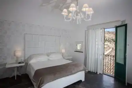Palazzo Conti Camere & Suites - 24