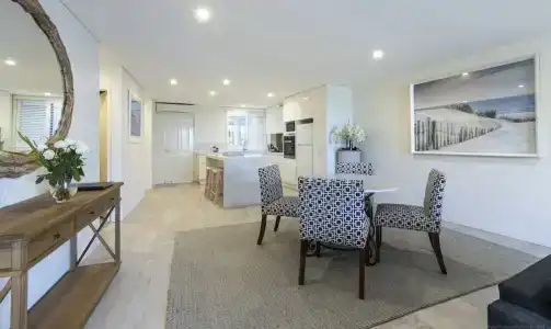 Bay Royal - 46