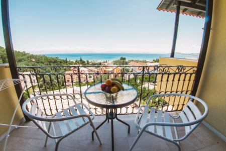 Avra Sea View Paradise Pool Aparthotel - 71