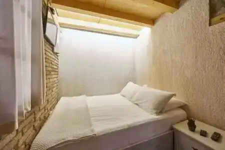 Athenian Residences - 120