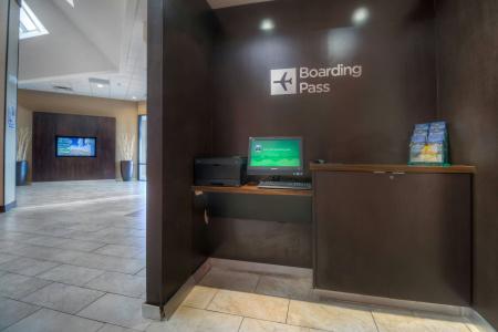 Courtyard by Marriott - 16