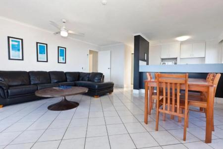 Surf Regency - 52