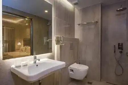 Alexandra Beach Resort & Spa - 27