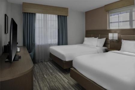Hilton Garden Inn Miami South Beach - 42