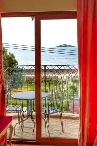 Stone Hill - 40