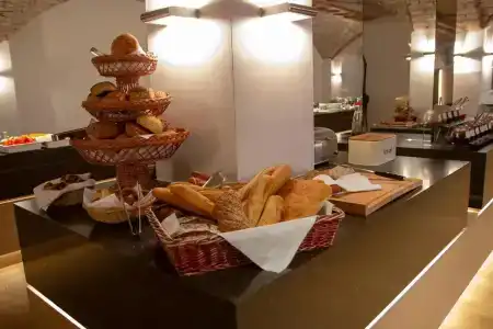 Bayerischer Hof - 9
