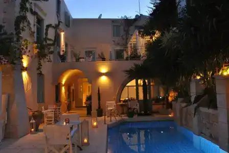 Mythos Suites - 20