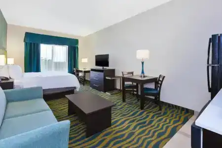 Holiday Inn Express & Suites - Oak Island Area, an IHG - 55