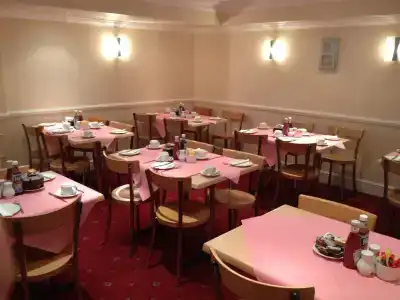 Balmoral House - 14