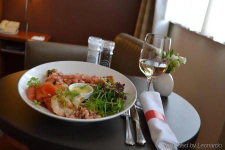 Crowne Plaza Brugge, An Ihg - 9