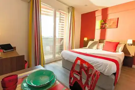 Appart-Hôtel Mer & Golf City Perpignan Centre - 86