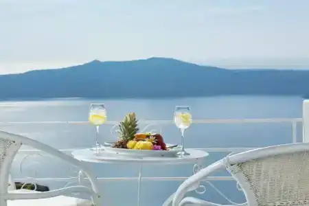La Maltese Buddha Bar Beach Santorini - 7