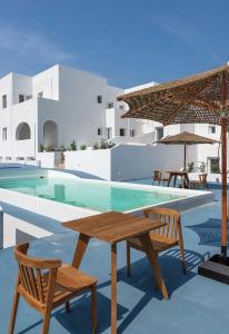 Voca & Suites - 8
