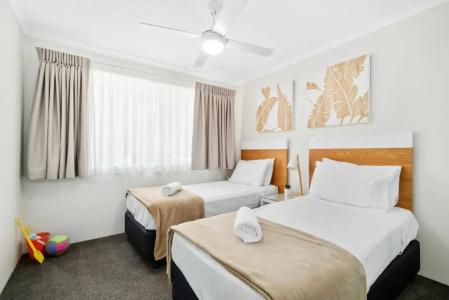 Markham Court - 143