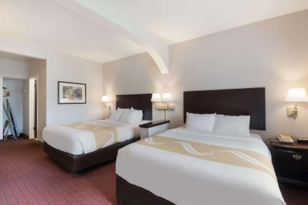 Quality Inn Grand Suites Bellingham - 56