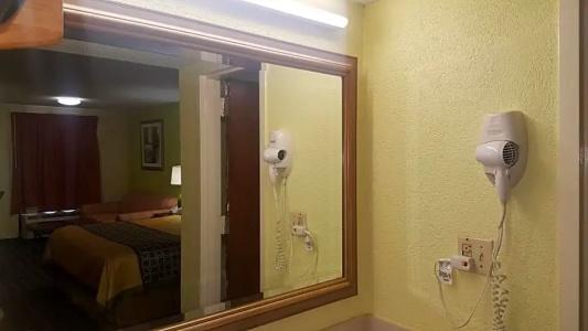 American Inn - 53