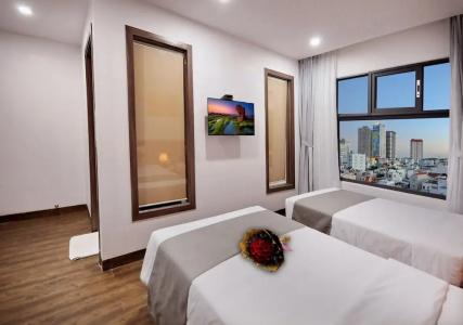 Mega Light - Managed By Rhm Group - 35