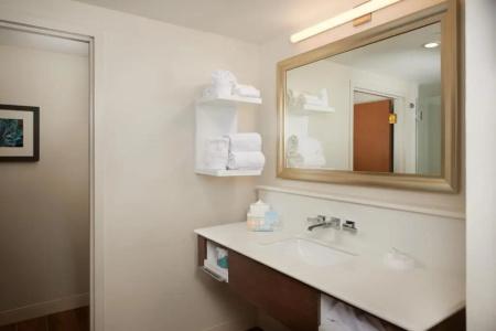 Hampton Inn & Suites Phoenix/Scottsdale - 57