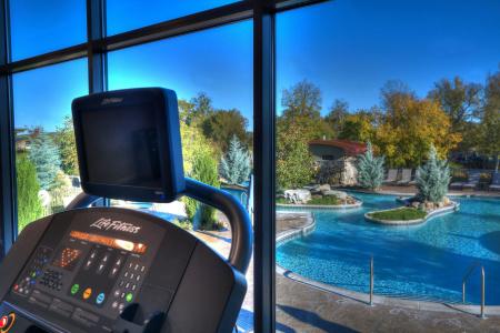 Courtyard by Marriott - 19