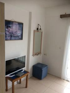 Koz Marigold Apart - 203