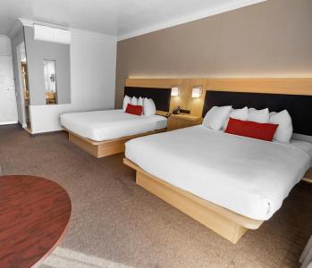 Ramada by Wyndham Los Angeles/Downtown West - 3