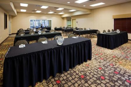 Homewood Suites by Hilton - 15